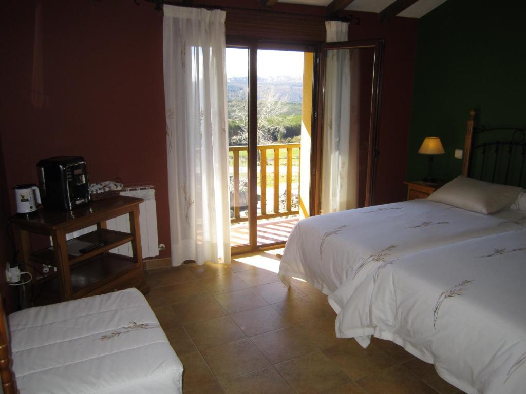 Hotel Rural La Dehesilla Barajas de Gredos Zimmer foto